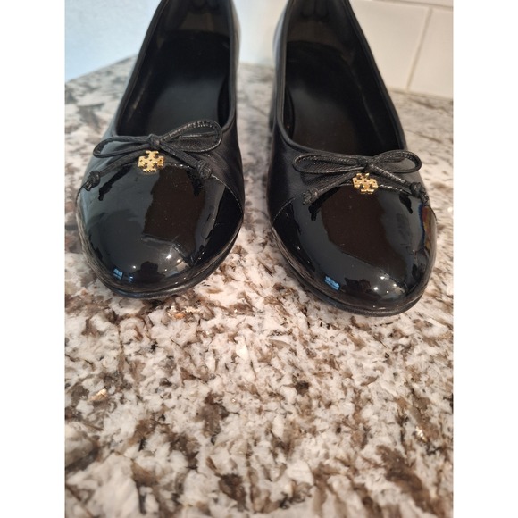 Tory Burch Black leather Ballet Flat Size 7.5 M Career Classic shoes - Picture 2 of 13